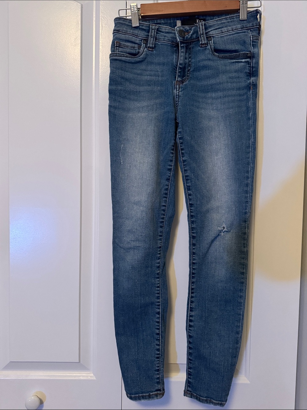 Kut Connie Skinny Low Rise Jeans
